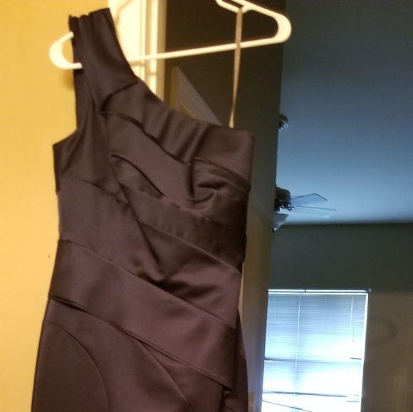 White by Vera Wang navy evening gown - Picture 2 of 7